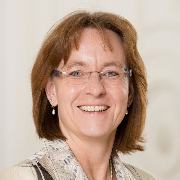 Porträt von Prof. Dr. Eva Gallmann